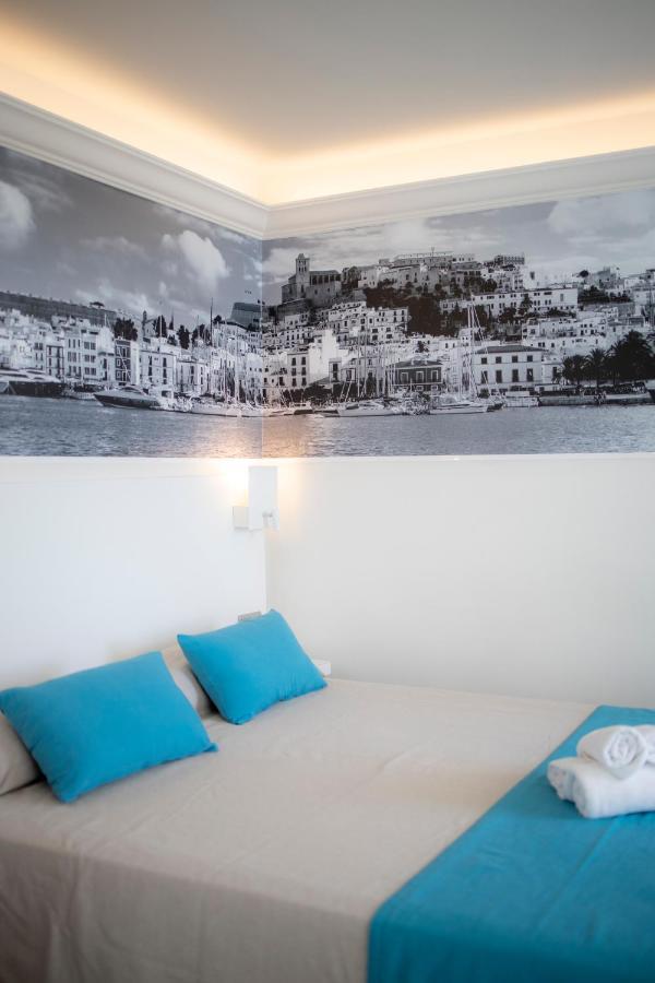 Apartamentos Bora Bora - Adults Only Playa d'en Bossa Luaran gambar